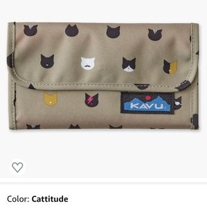 ISO : KAVU Cattitude wallet